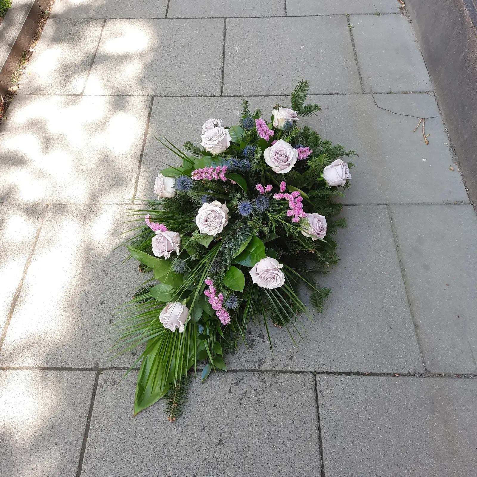 Pastelowa wiązanka pogrzebowa - Wiosenna Pracownia Florystyczna, Kraków